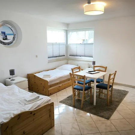 Appartement Mona Lisa - Ferienzimmer 7 *